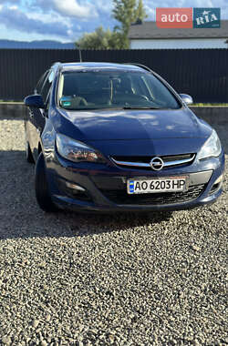 Opel Astra 2014