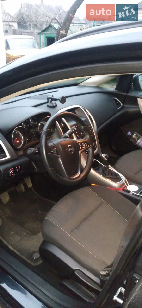 2012 Opel Astra - мініатюра 2