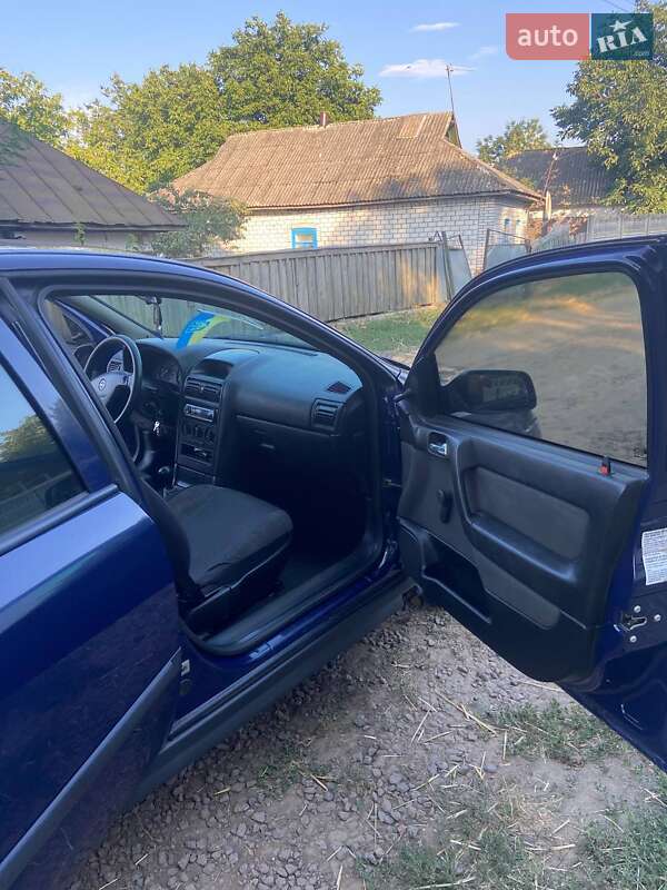 Хэтчбек Opel Astra 2004 в Бершади фото 11 Хэтчбек Opel Astra 2004 в Бершади