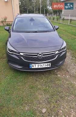 Opel Astra  2016