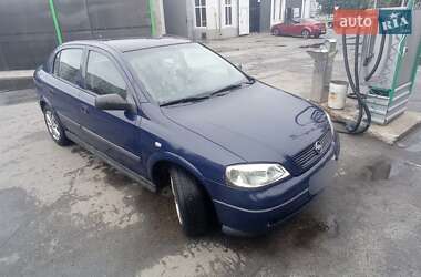 Opel Astra  2005