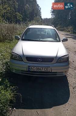 Opel Astra  2004