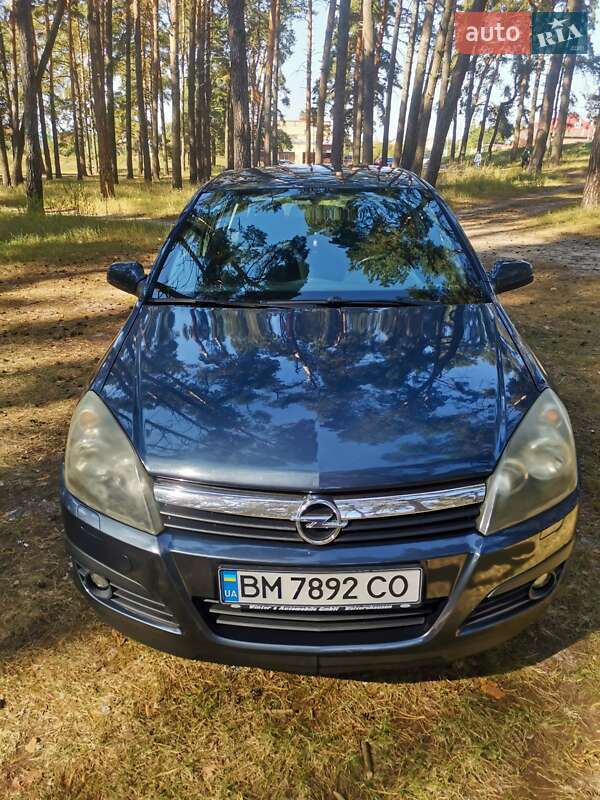 Opel Astra 2006 года в Сумах