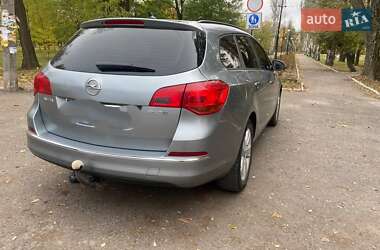 Opel Astra  2014