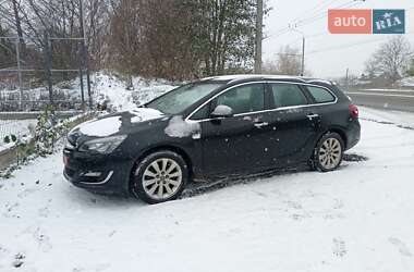 Opel Astra  2013