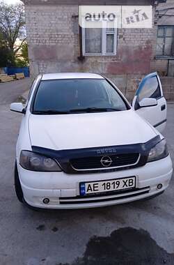 Opel Astra  2001