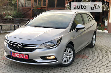 Opel Astra  2017