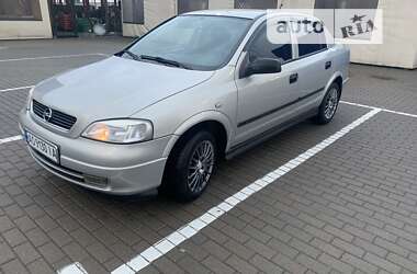 Opel Astra  2008