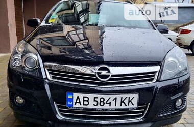 Opel Astra  2008