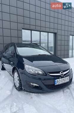Opel Astra  2014