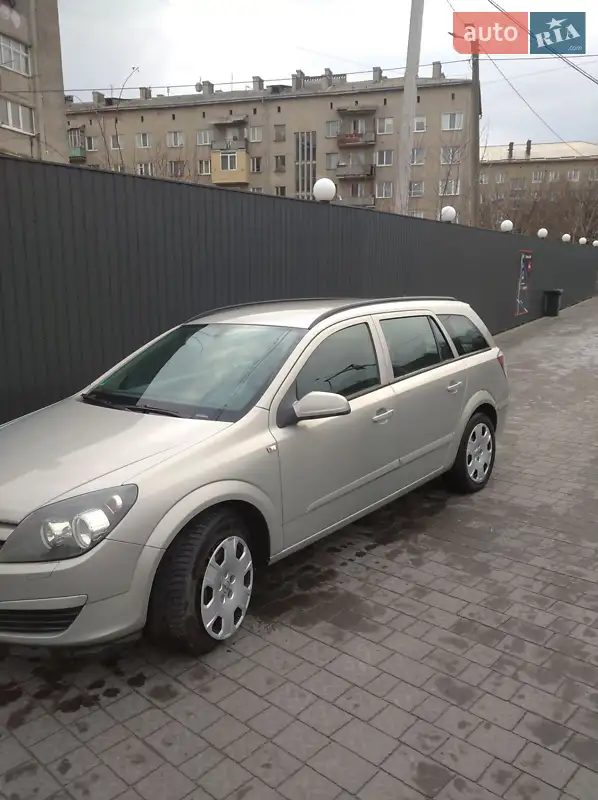 Opel Astra 2004