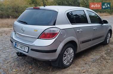 Opel Astra  2005