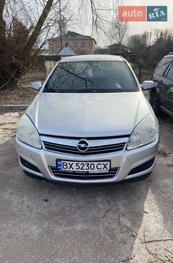Opel Astra  2008