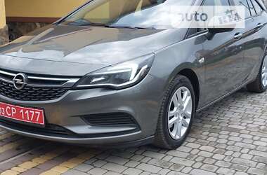 Opel Astra  2017