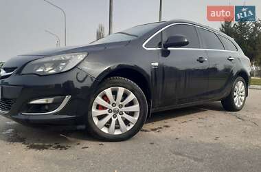 Opel Astra 2012