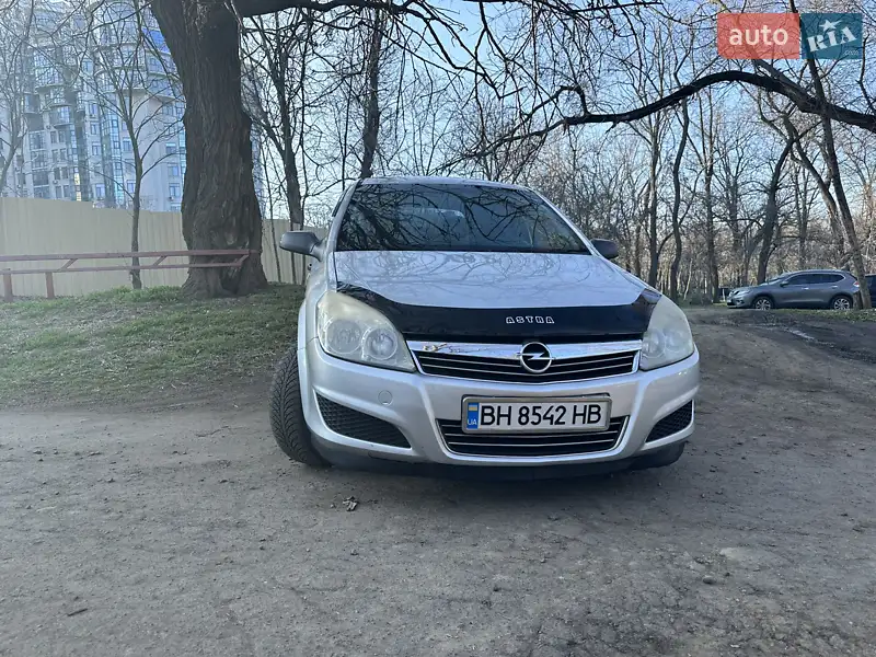 Opel Astra 2008