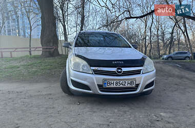 Opel Astra  2008