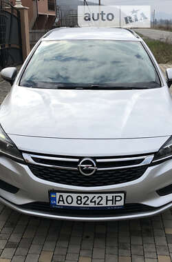 Opel Astra  2017