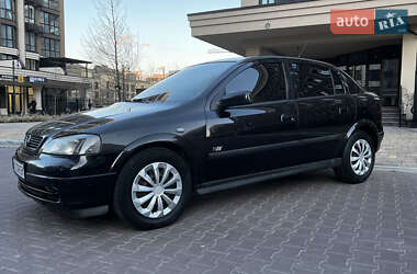 Opel Astra  2003