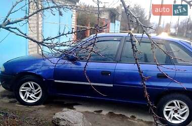Хэтчбек Opel Astra 1994 в Запорожье