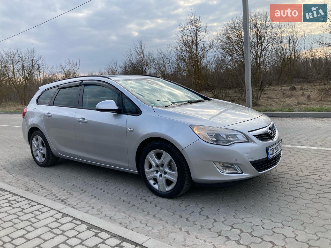 2011 Opel Astra - мініатюра 2