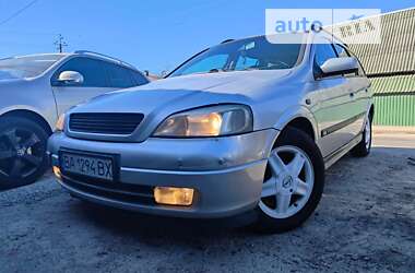 Opel Astra  2004