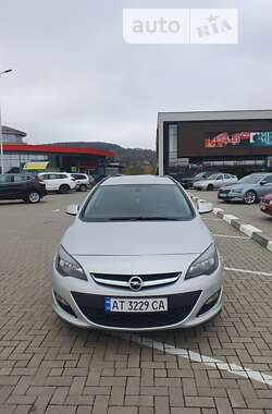 Opel Astra  2013