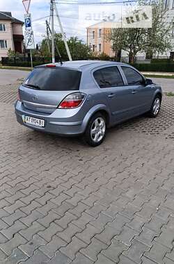 Opel Astra  2008