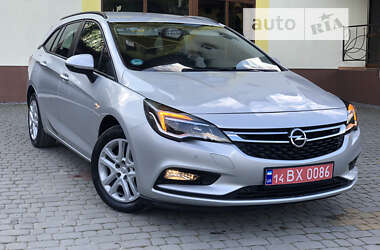 Opel Astra  2017