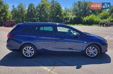 Opel Astra  2021
