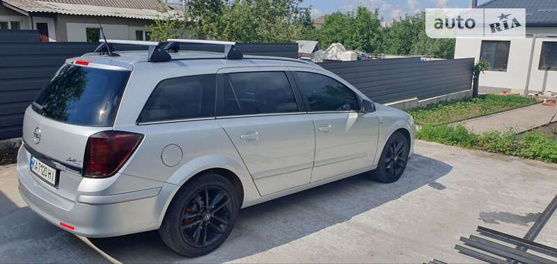 Універсал Opel Astra 2005 в Білій Церкві