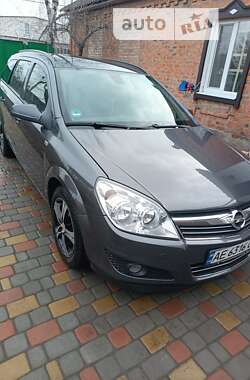 Opel Astra  2009
