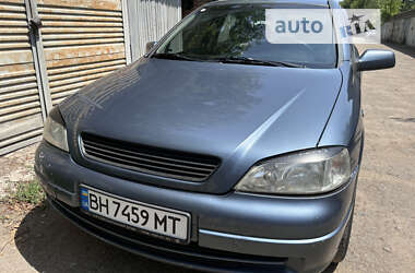 Opel Astra  2001