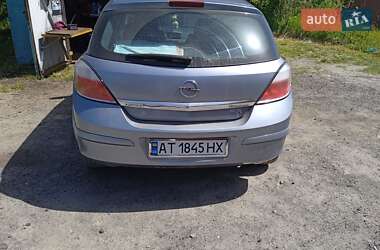 Opel Astra  2004