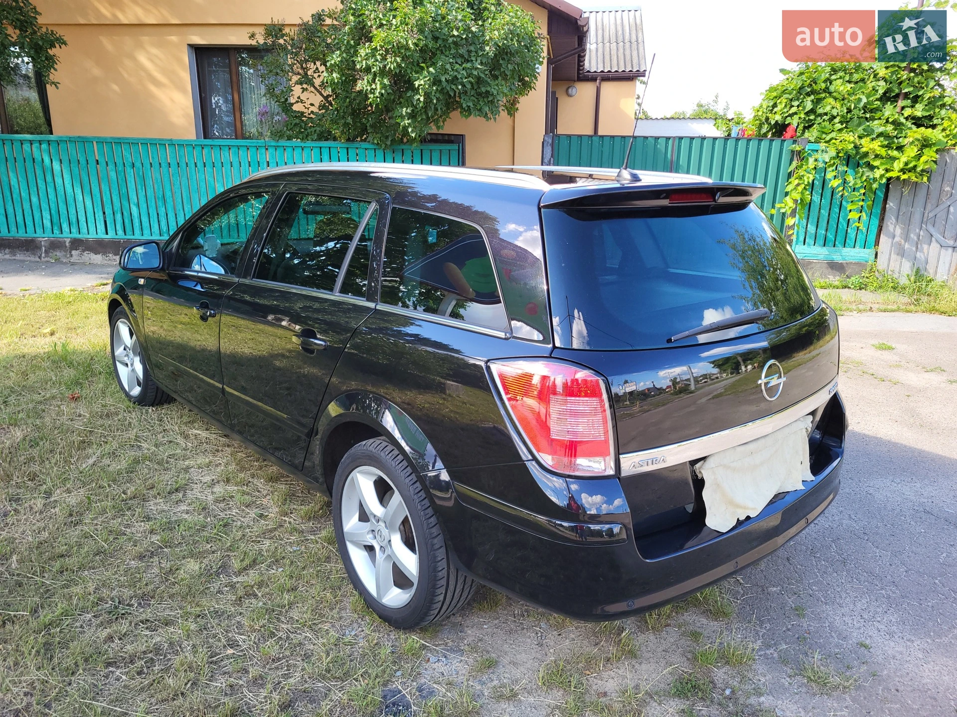 Opel Astra 2010 VIN W0L0AHL35A2079438 фото оголошення 3 з 8