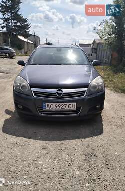 Opel Astra  2008