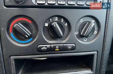 Opel Astra  2000