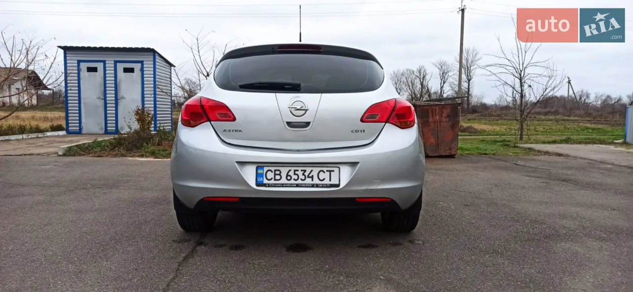 2010 Opel Astra - мініатюра 3