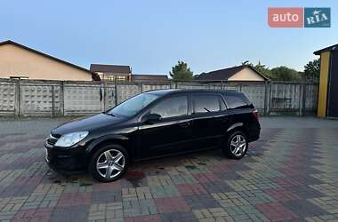 Opel Astra  2008