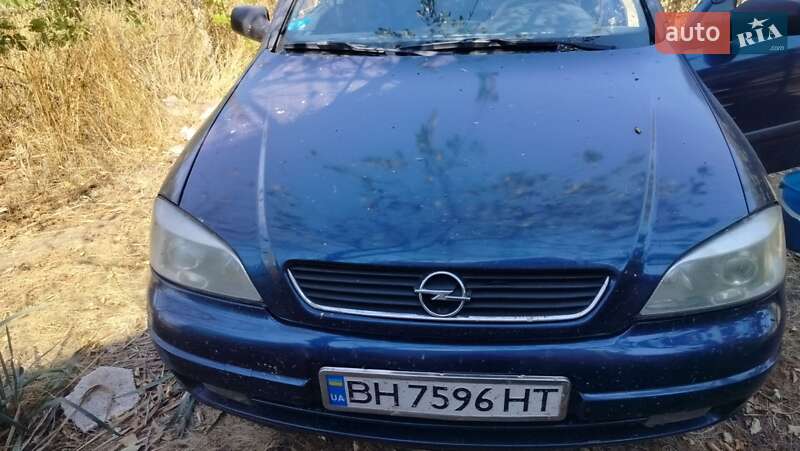 Opel Astra 2004