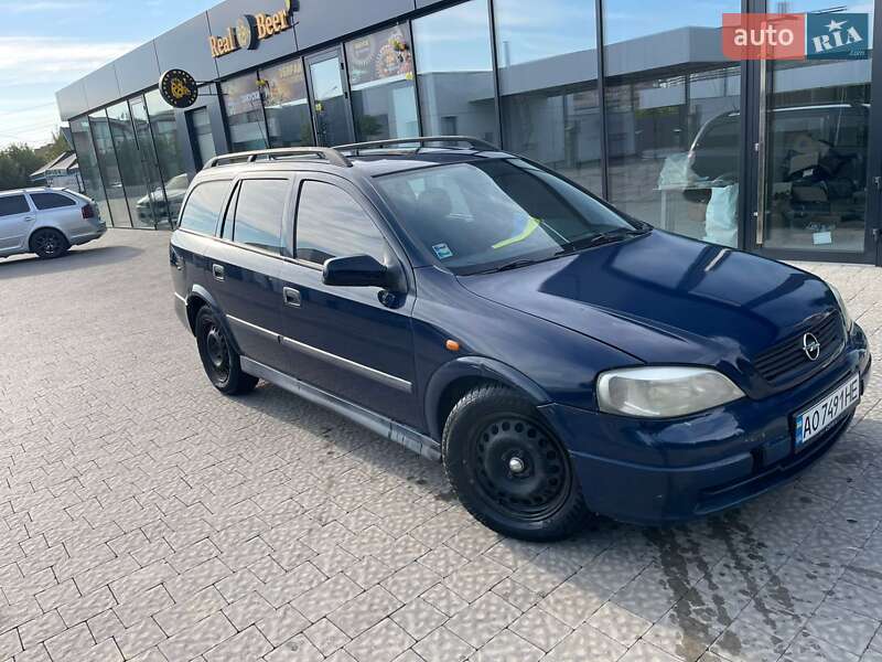 Універсал Opel Astra