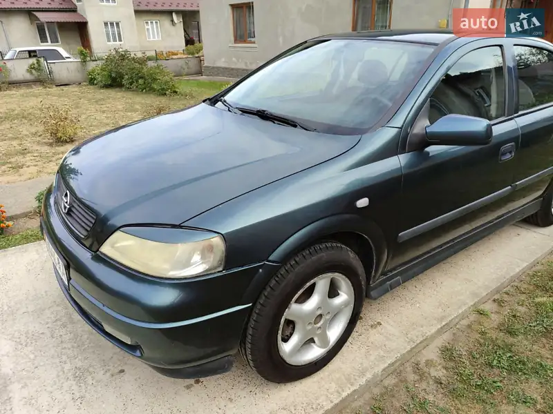 Opel Astra 2004