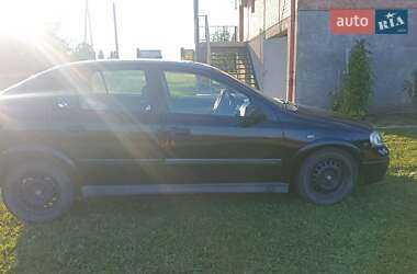 Opel Astra  1999