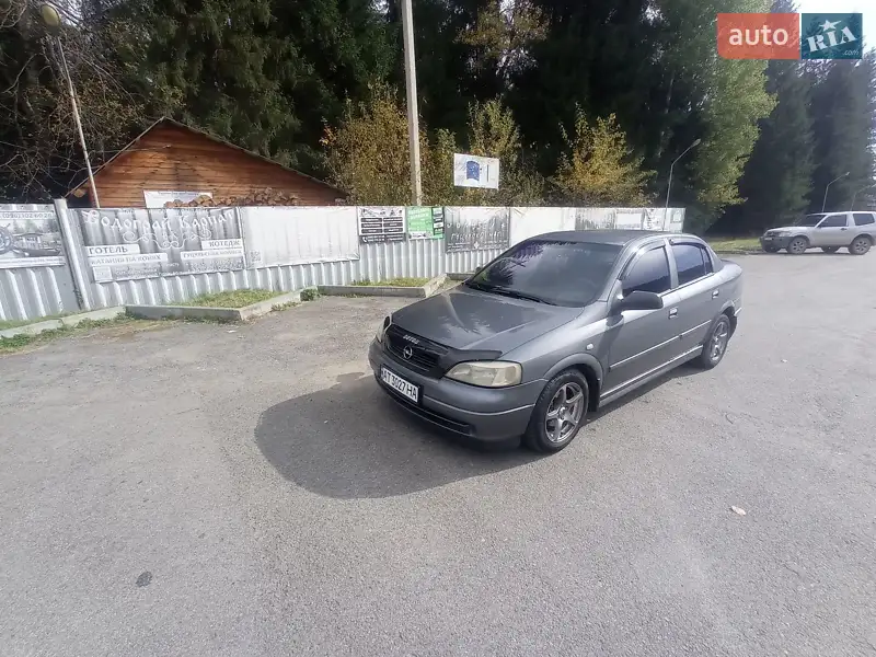 Opel Astra 2008