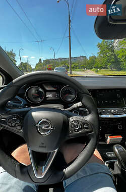 Opel Astra  2017