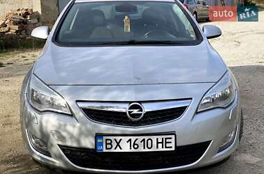 Opel Astra 2010