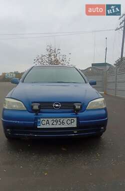 Opel Astra  2002