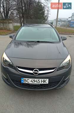 Opel Astra  2012