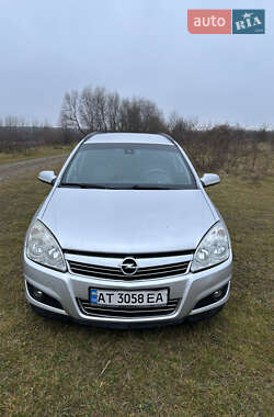 Opel Astra  2008