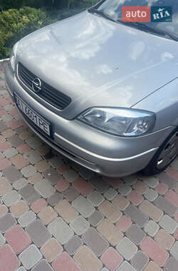 Opel Astra  2007